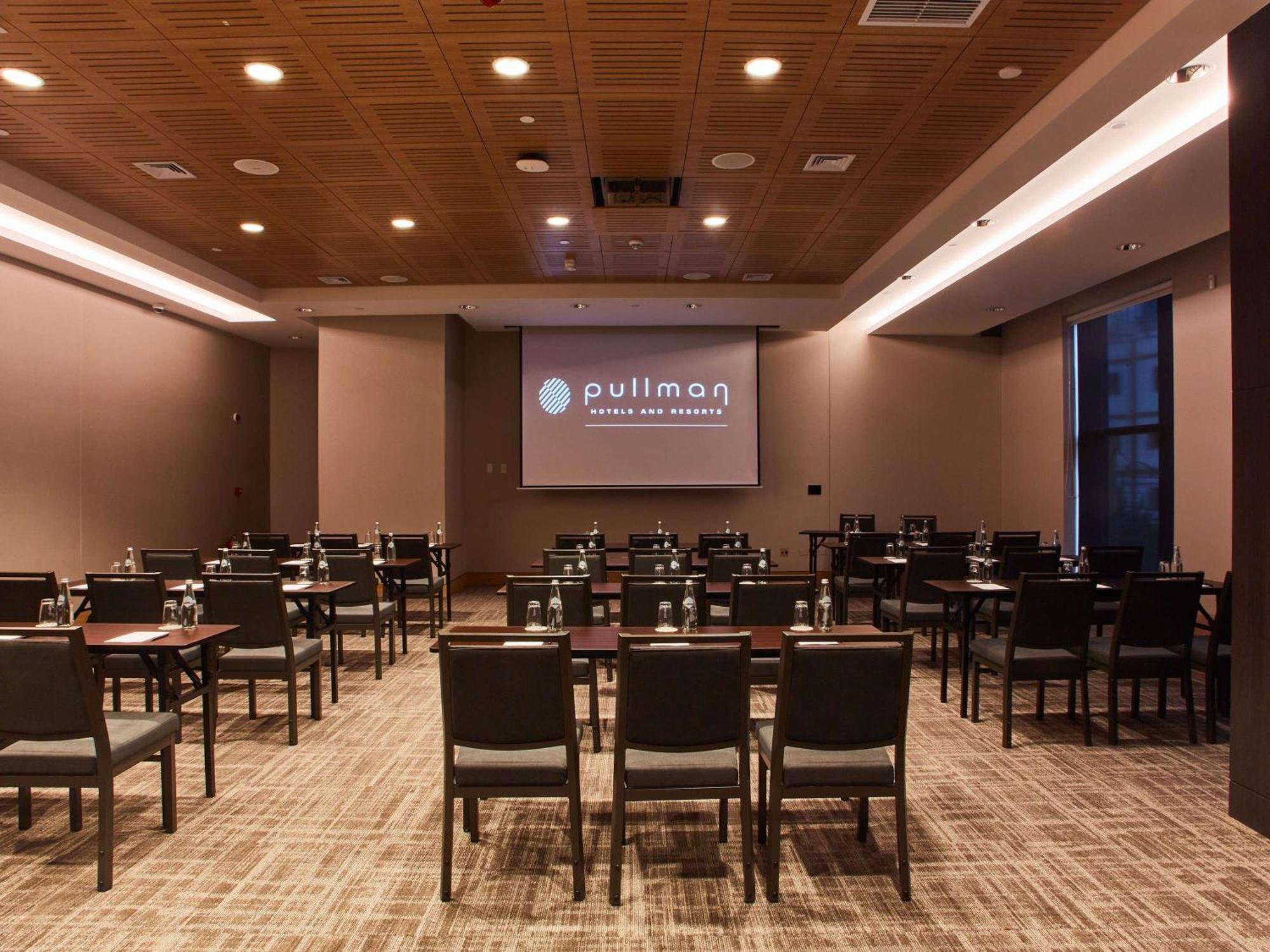 Hotel Pullman Miraflores 5*